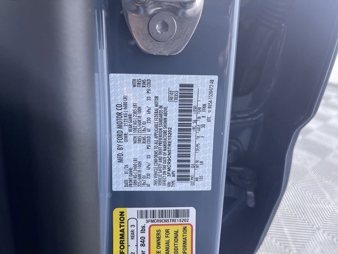 New 2026 Azure Gray Metallic Tri-Coat Ford Outer Banks image 12