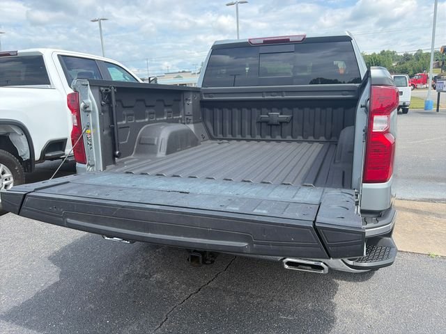 Used 2024 Gray Chevrolet LT image 30