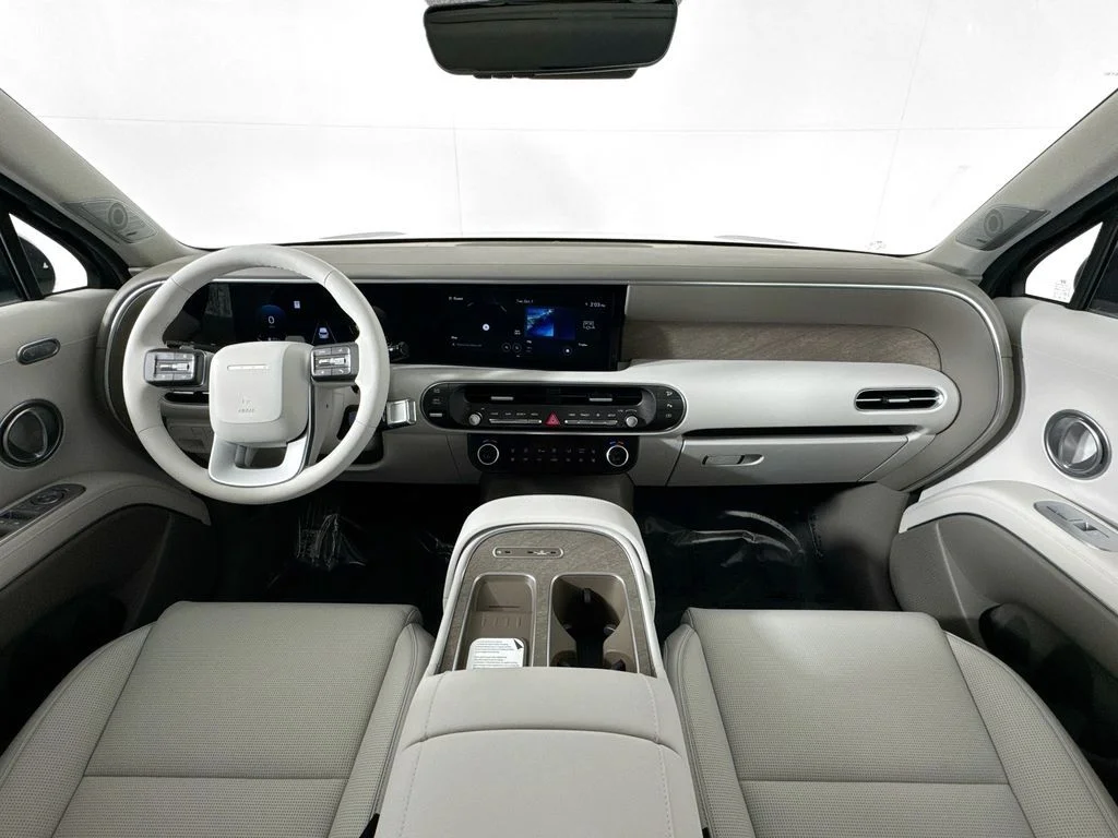 New 2026 Black Hyundai Limited image 7