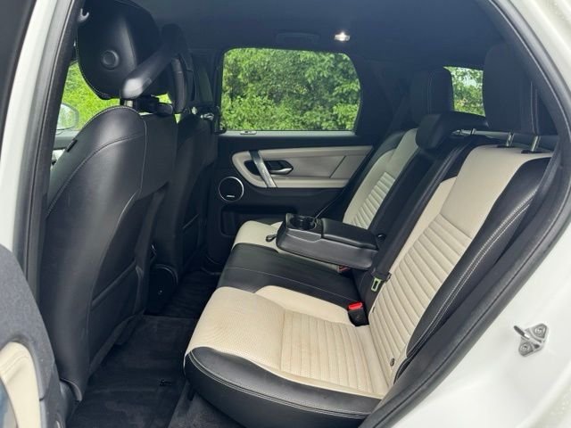 Used 2023 Fuji White Land Rover S R-Dynamic image 13