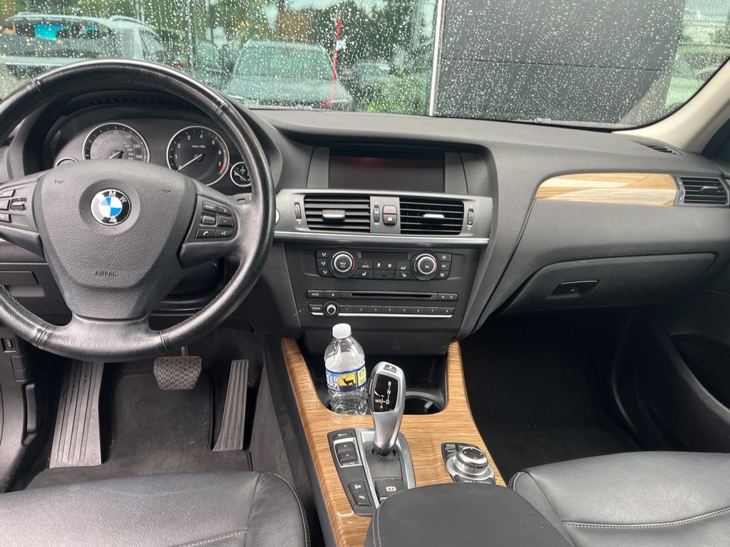 Used 2013 Gray BMW xDrive28i image 5