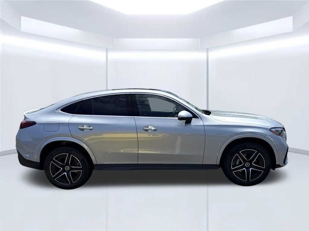 New 2026 Cirrus Silver Metallic Mercedes-Benz GLC 300 image 41