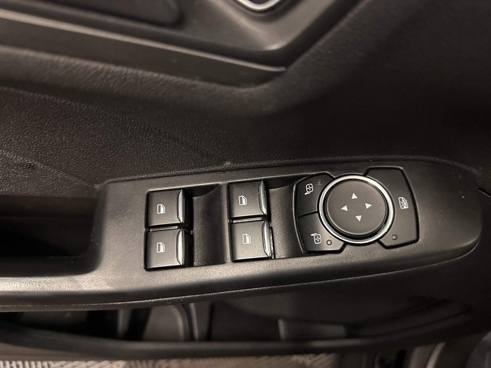Used 2023 Agate Black Metallic Ford Active image 17