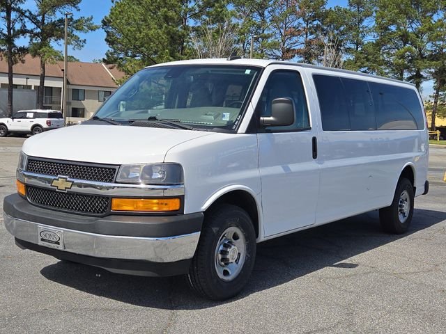 Used 2021 White Chevrolet LT image 2