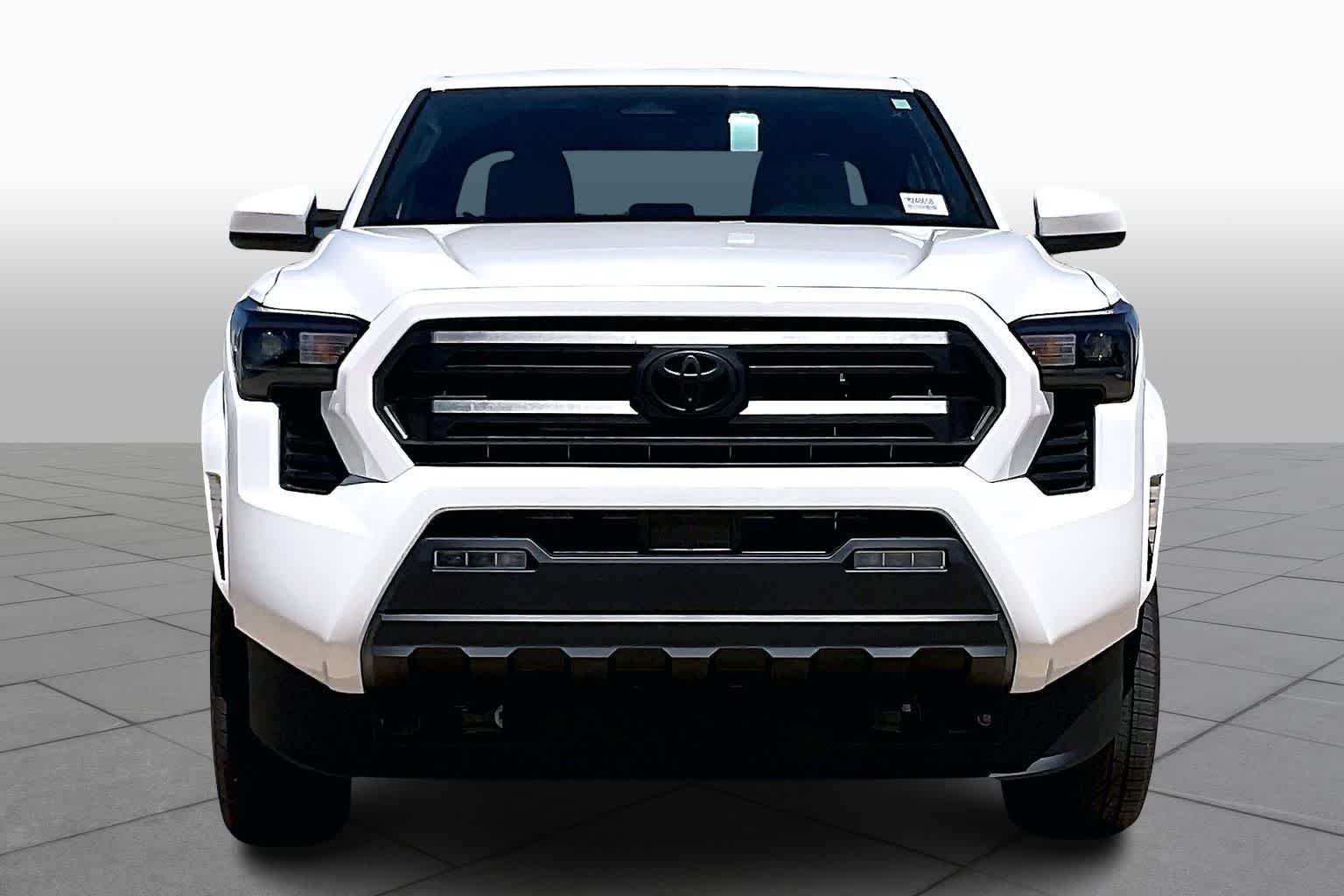 2026 Toyota Tacoma SR5 - Photo 3