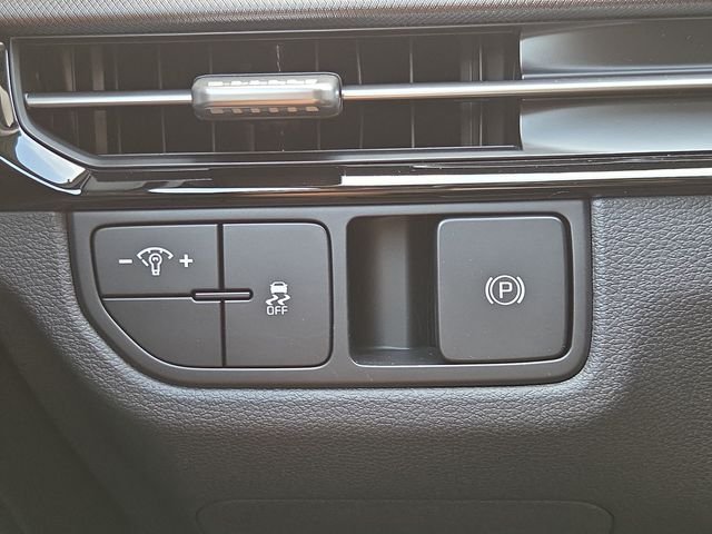 New 2026 Black Kia LX image 8