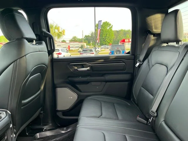New 2026 Diamond Black Crystal Pearl-Coat Exterior Paint RAM Rebel image 11