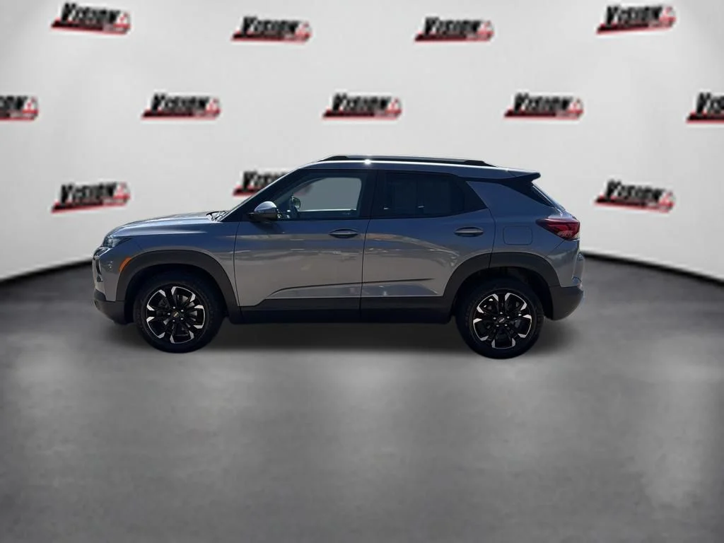 Used 2022 Gray Chevrolet LT image 9