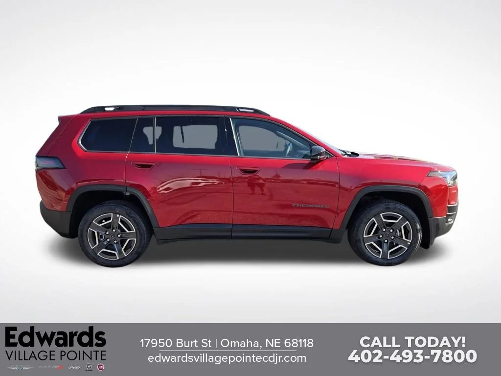 New 2026 Red Hot Pearl-Coat Exterior Paint Jeep Limited image 2