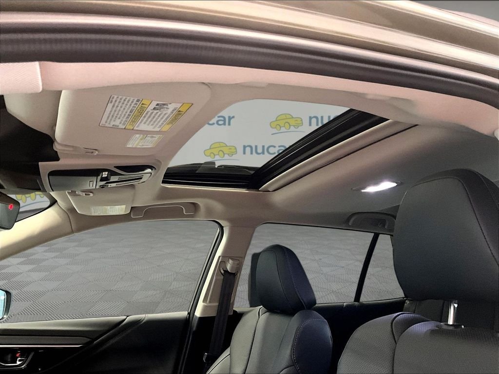 Used 2025 Autumn Green Metallic Subaru Limited image 20