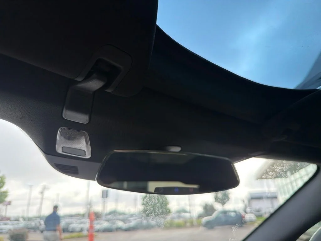 Used 2014 Black Chevrolet Base image 24