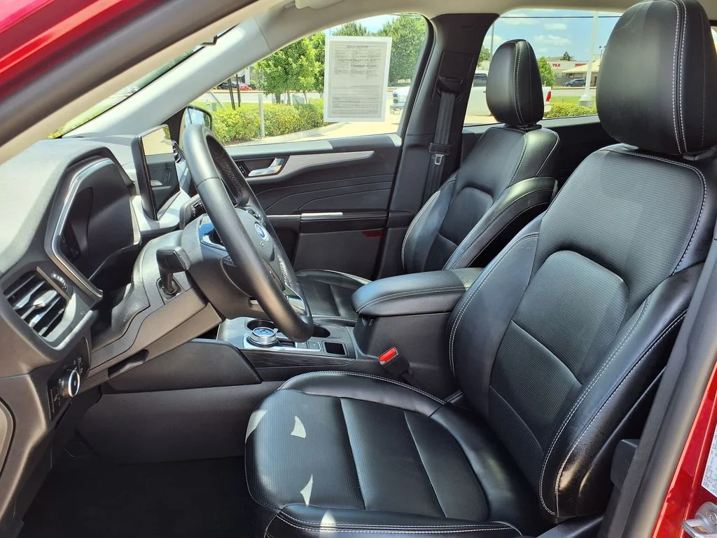 Used 2025 Red Ford Platinum image 15
