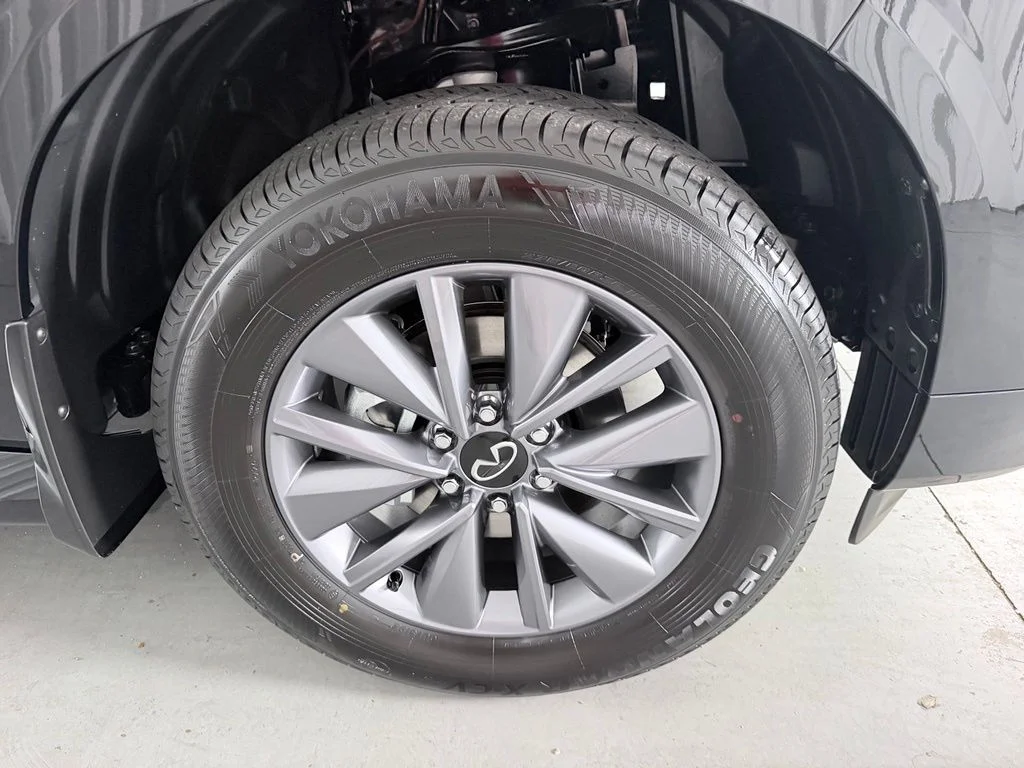 New 2027 BLACK OBSIDIAN INFINITI Pure 2WD image 5