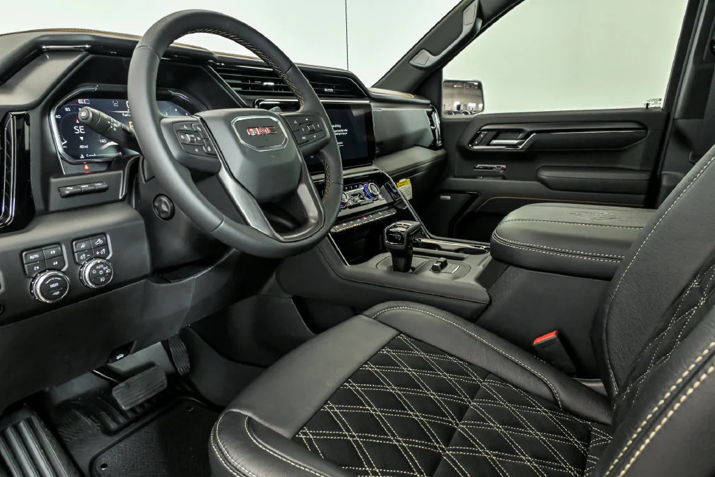 2026 GMC Sierra 1500 AT4 - Photo 9
