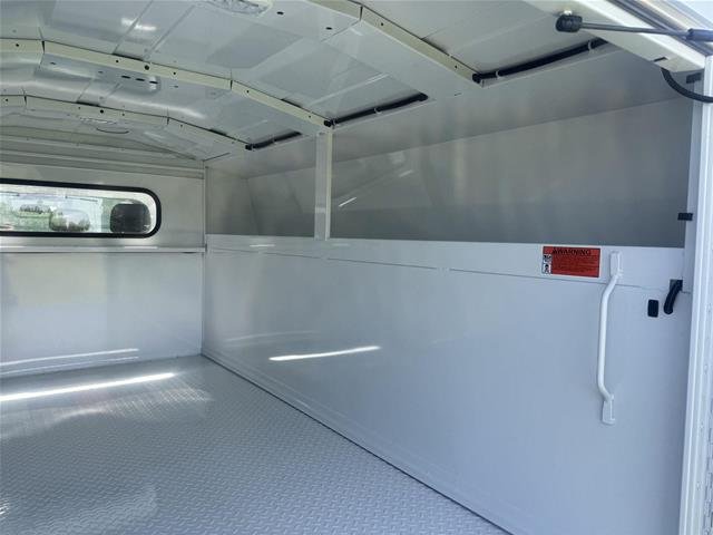 New 2026 Oxford White Ford F-350® XL image 26