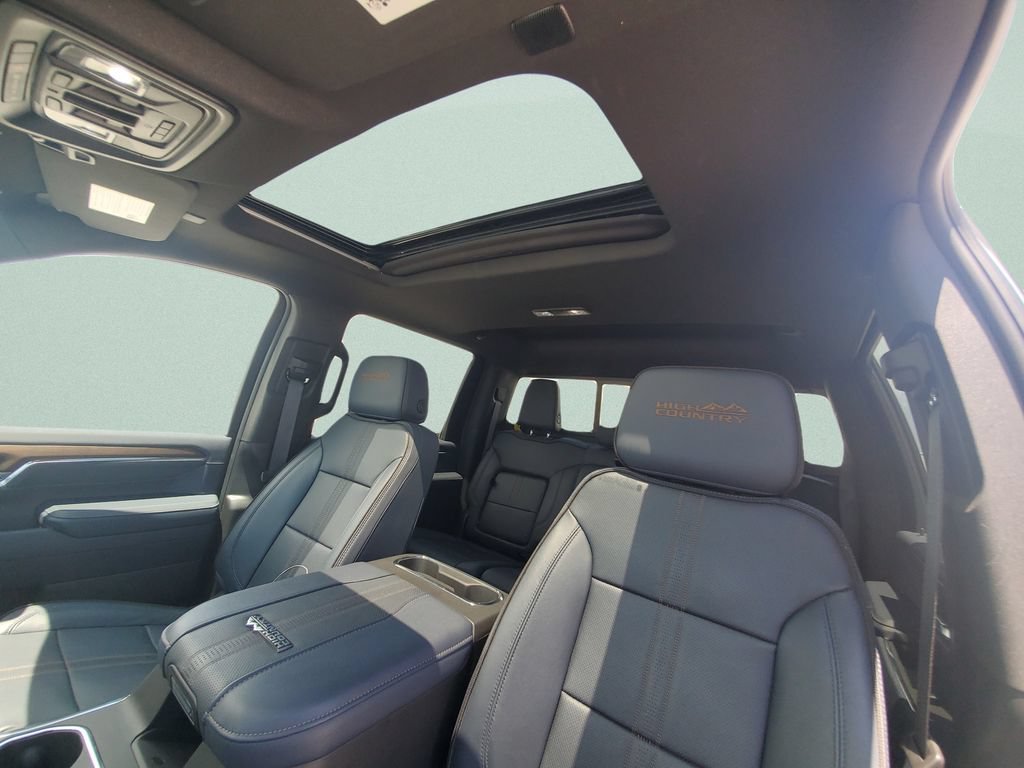 2024 Chevrolet Silverado 2500HD High Country - Photo 17