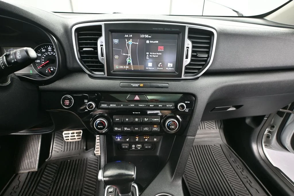 Used 2019 Silver Kia SX image 33