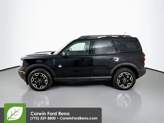 New 2025 Shadow Black Ford Outer Banks image 4