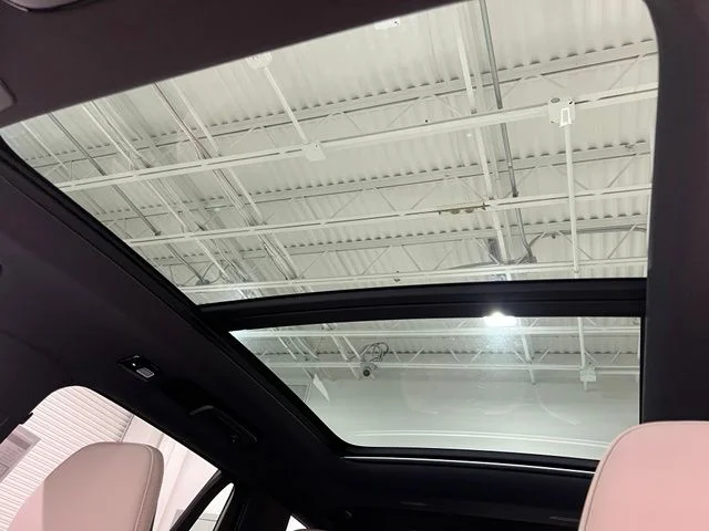 New 2026 Crystal White Volvo Plus image 19