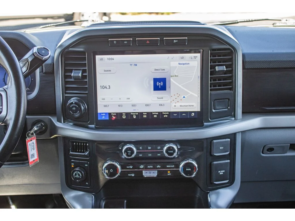 Used 2024 Oxford White Ford XLT image 23