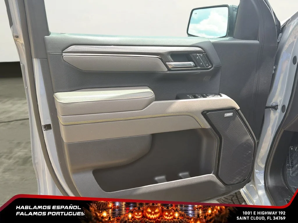 Used 2025 Slate Gray Metallic Chevrolet ZR2 image 10