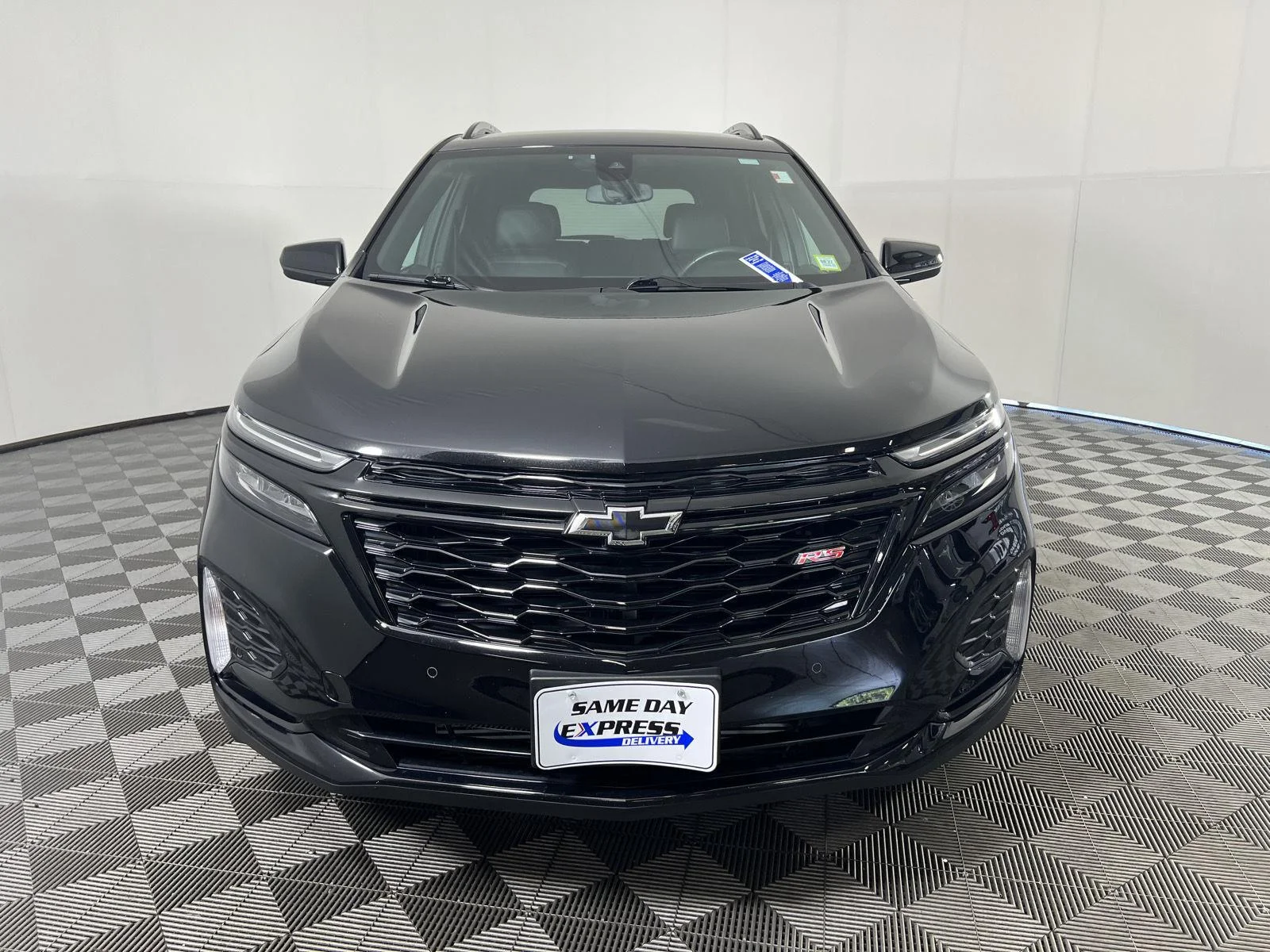Used 2024 Mosaic Black Metallic Chevrolet RS image 28