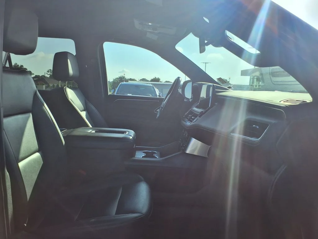 Used 2024 Gray Chevrolet LT image 25