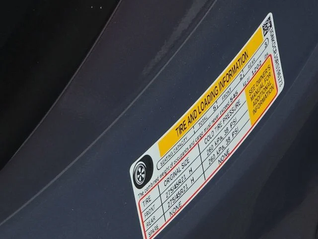 Used 2024 Gray Chevrolet RS image 35