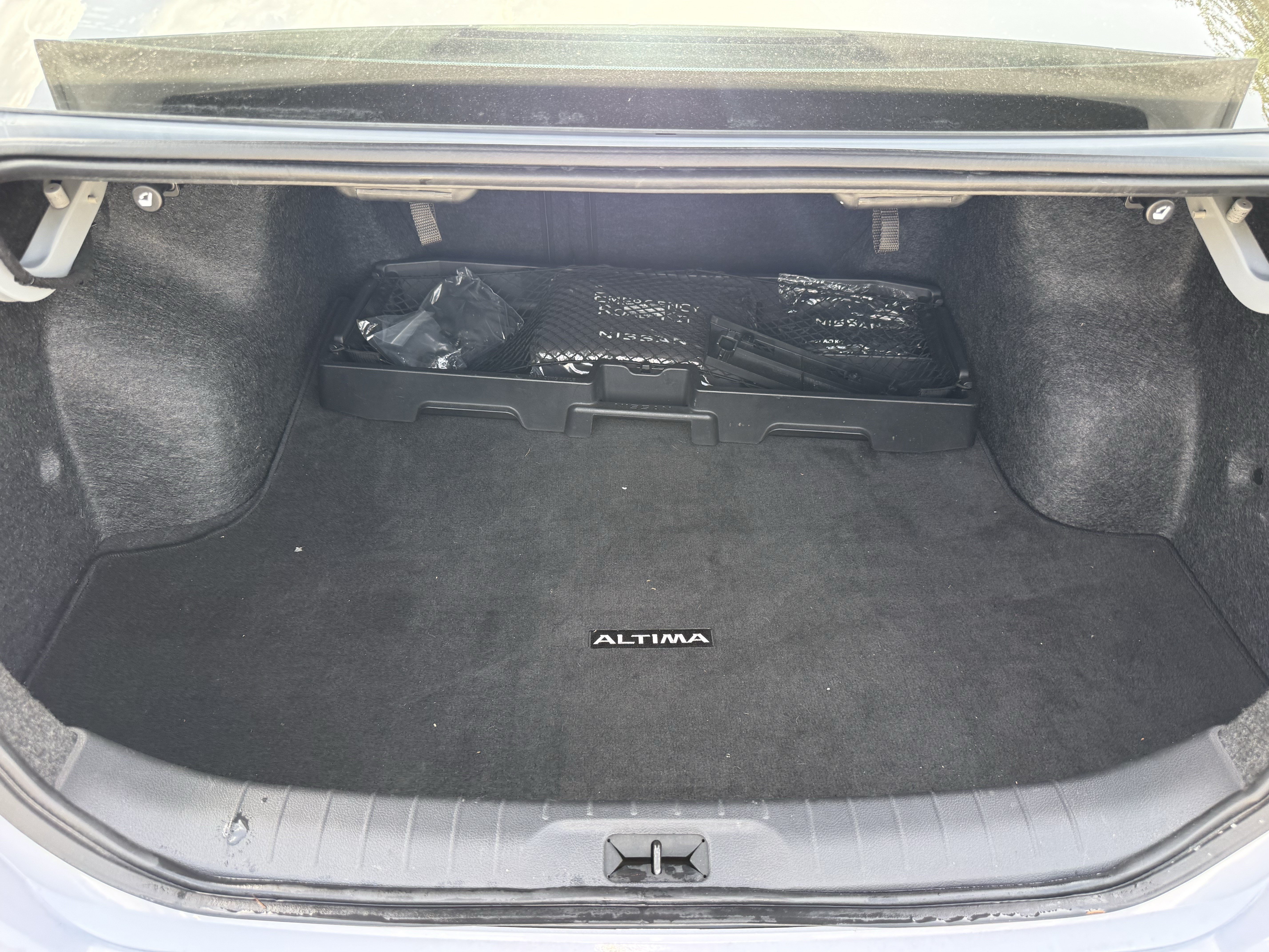 Used 2024 Gray Sky Pearl Nissan 2.5 SR image 31