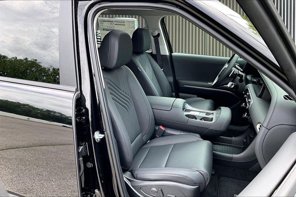 New 2026 Abyss Black Pearl Hyundai SEL Premium image 9