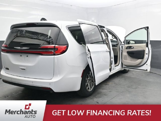 Used 2024 White Chrysler Touring L image 48