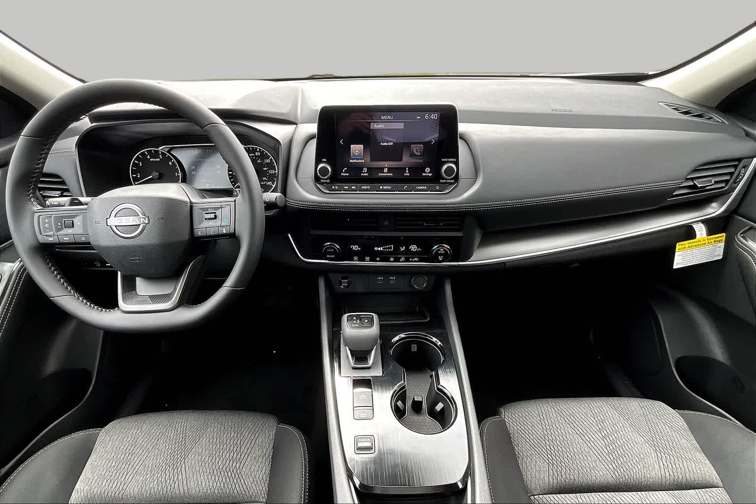 New 2026 Everest White Pearl Tricoat Nissan SV image 5