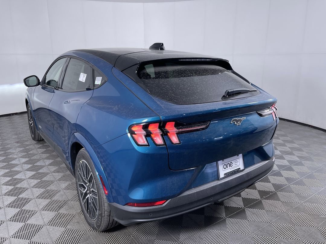 New 2026 Adriatic Blue Metallic Ford Premium image 24