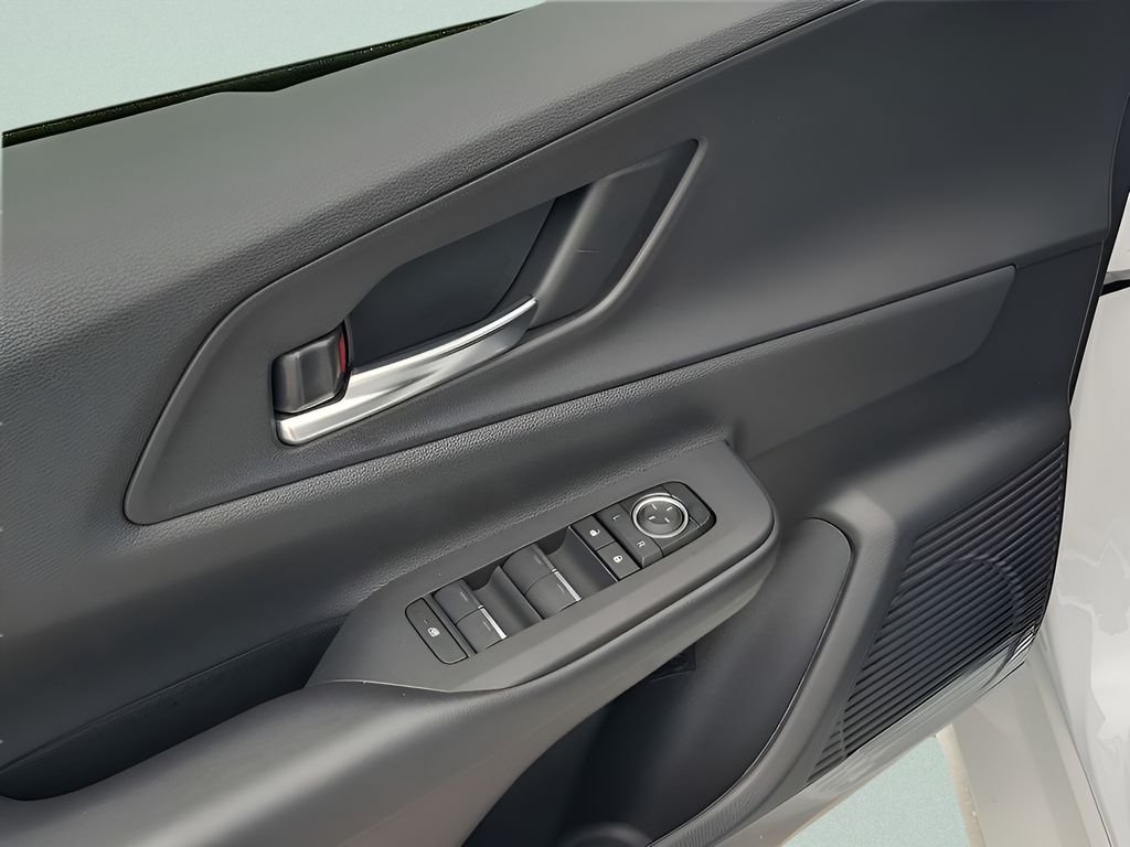 2026 Toyota Prius Plug-in Hybrid XSE - Photo 36