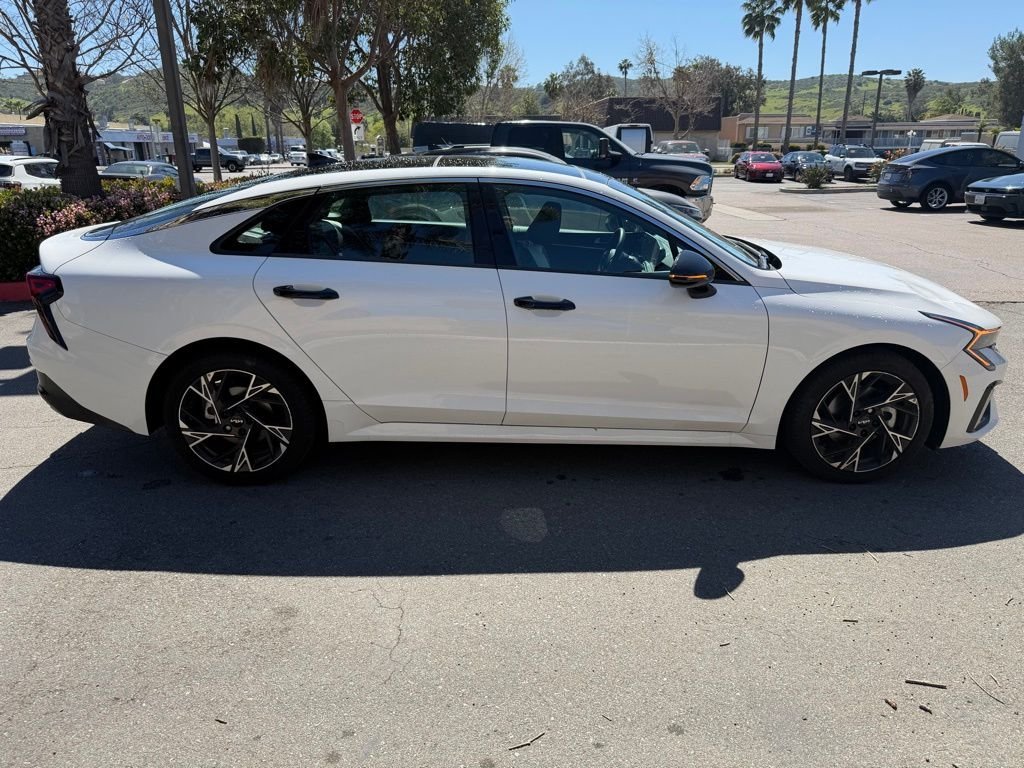 Used 2025 White Kia GT-Line Premium image 7