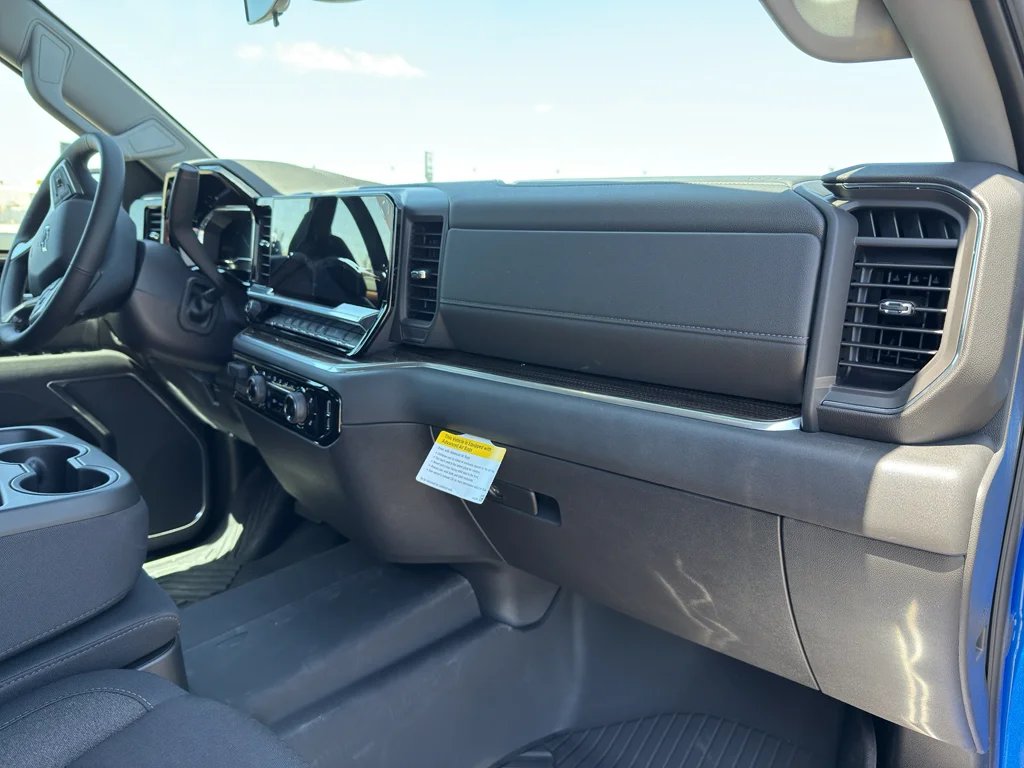 2025 Chevrolet Silverado 1500 RST - Photo 20