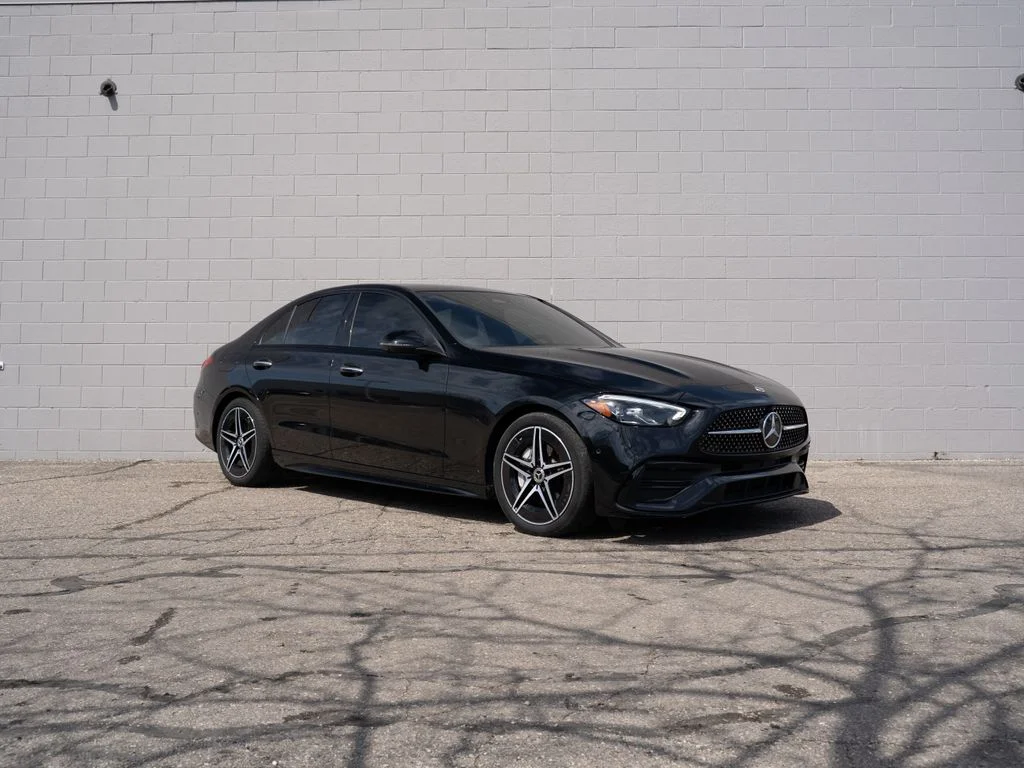 Used 2023  Mercedes-Benz C 300 image 9