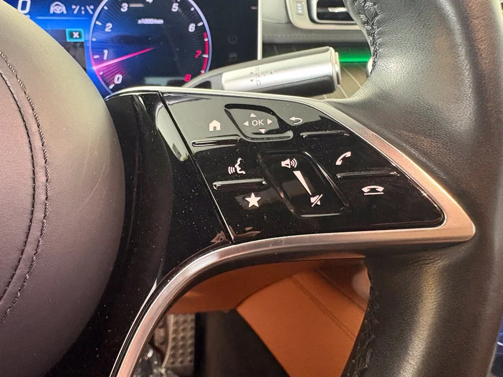 Used 2023 Gray Mercedes-Benz S 500 image 26