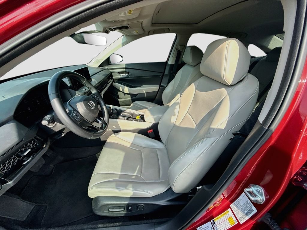 Used 2023 Radiant Red Metallic Honda EX-L image 22