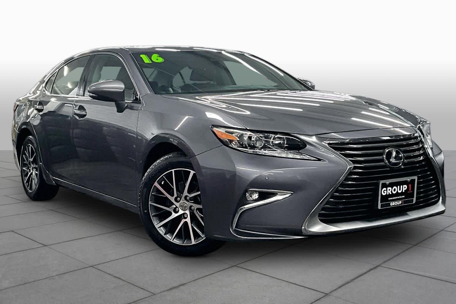 Used 2016 Nebula Gray Pearl Lexus  image 2