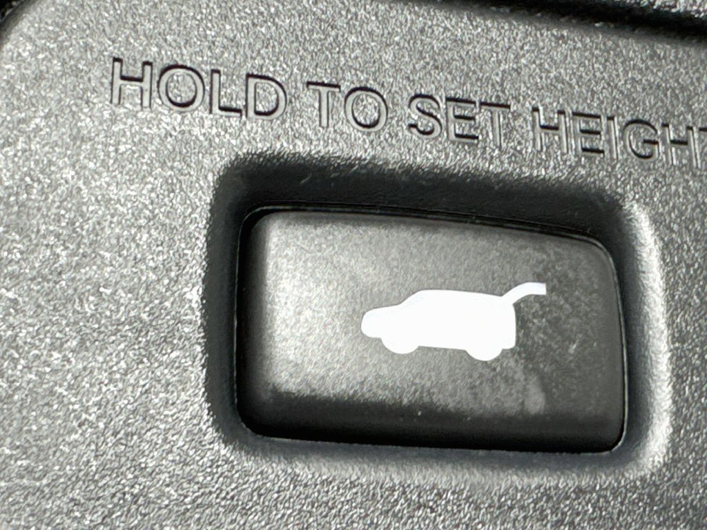 Certified Used 2025 Modern Steel Metallic Honda EX-L image 34