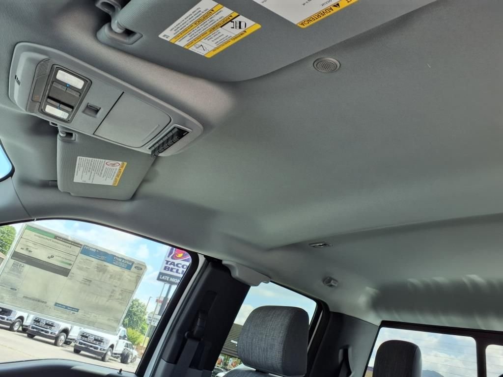 2025 Ford F-350 Super Duty XLT - Photo 7