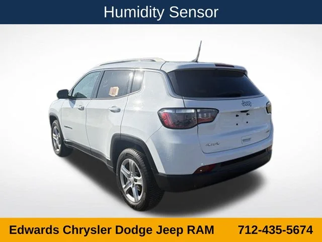 Certified Used 2023 White Jeep Latitude image 6