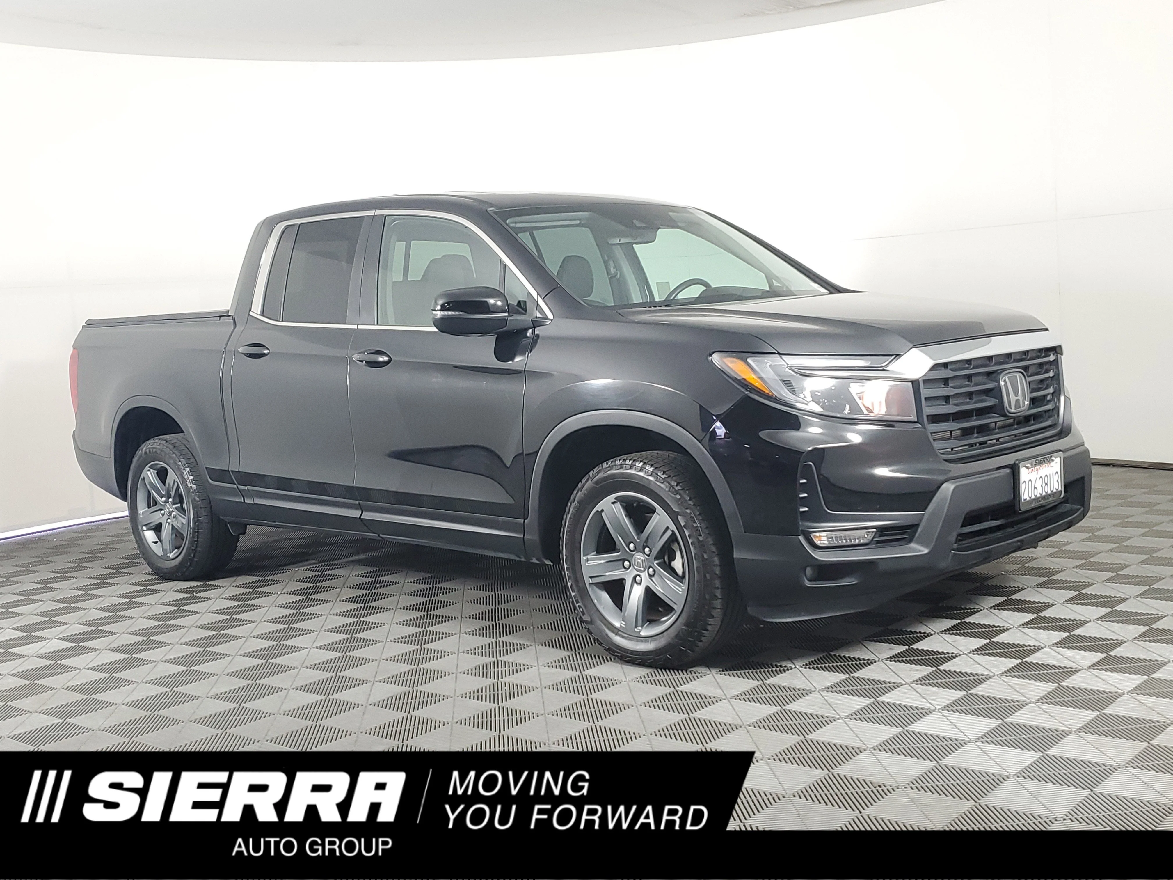 2023 Honda Ridgeline RTL AWD's photo