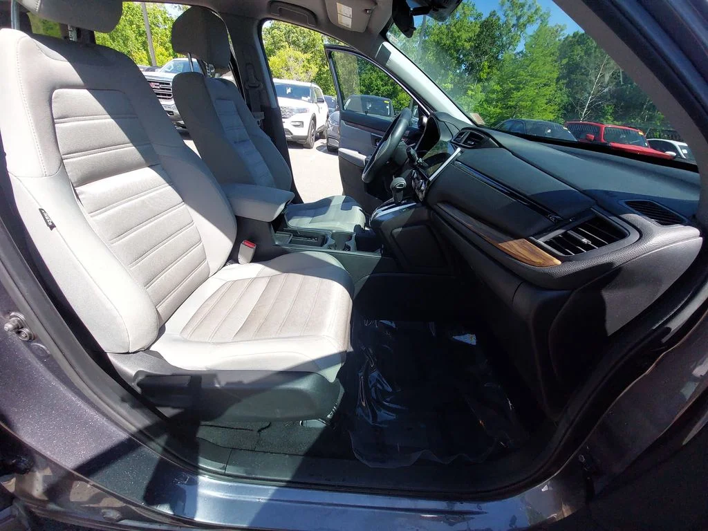 Used 2019  Honda EX image 10
