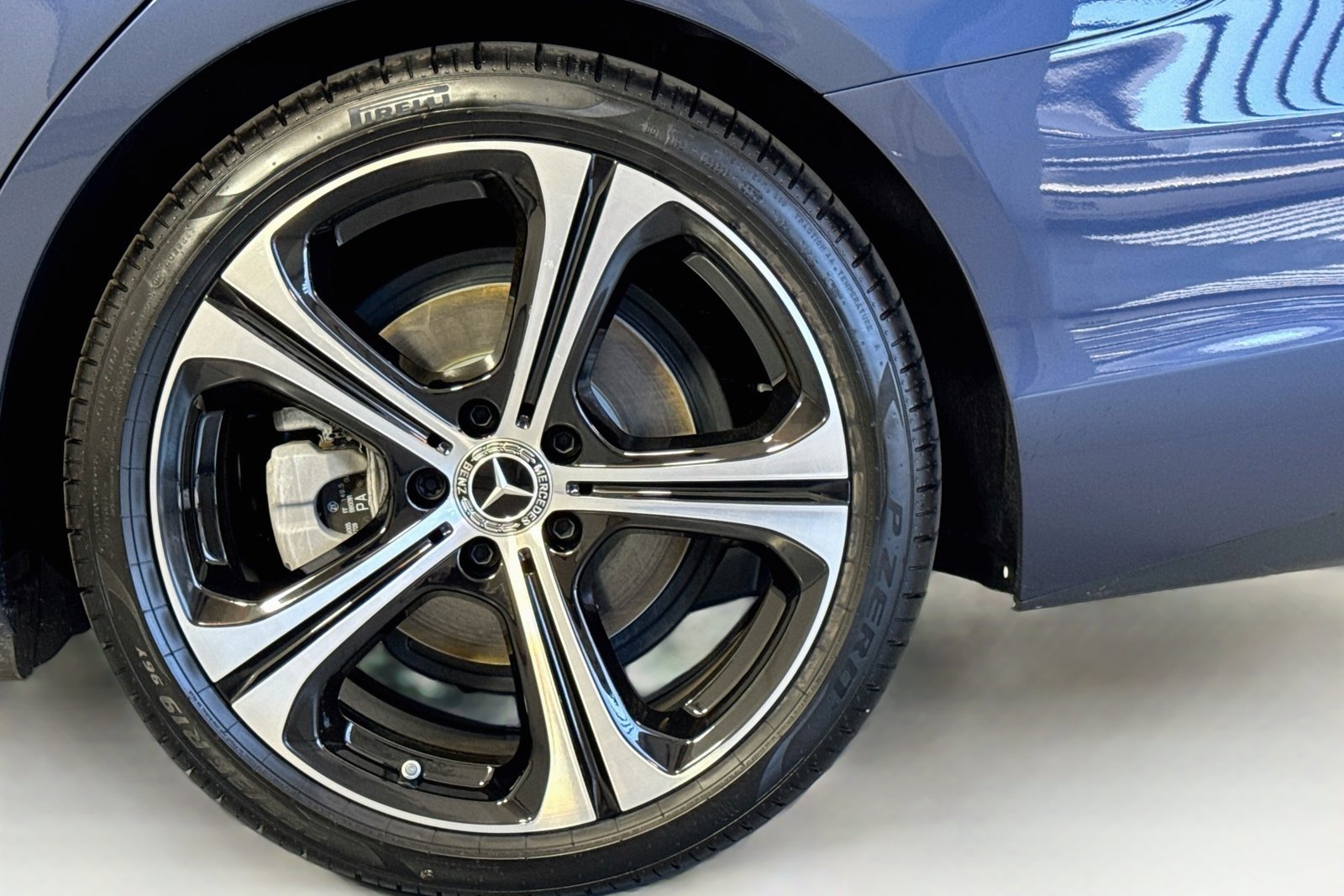 New 2026 Twilight Blue Metallic Mercedes-Benz C 300 image 29