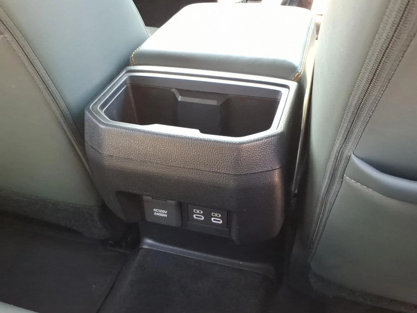 Used 2025 Black Toyota Trailhunter Hybrid image 30