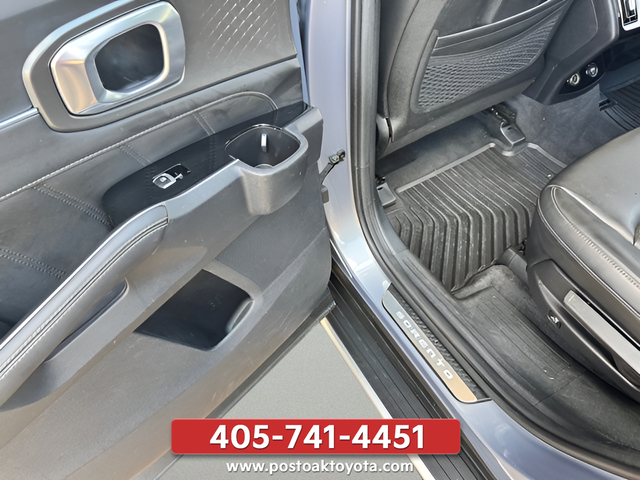 Used 2023 Silver Kia SX image 27