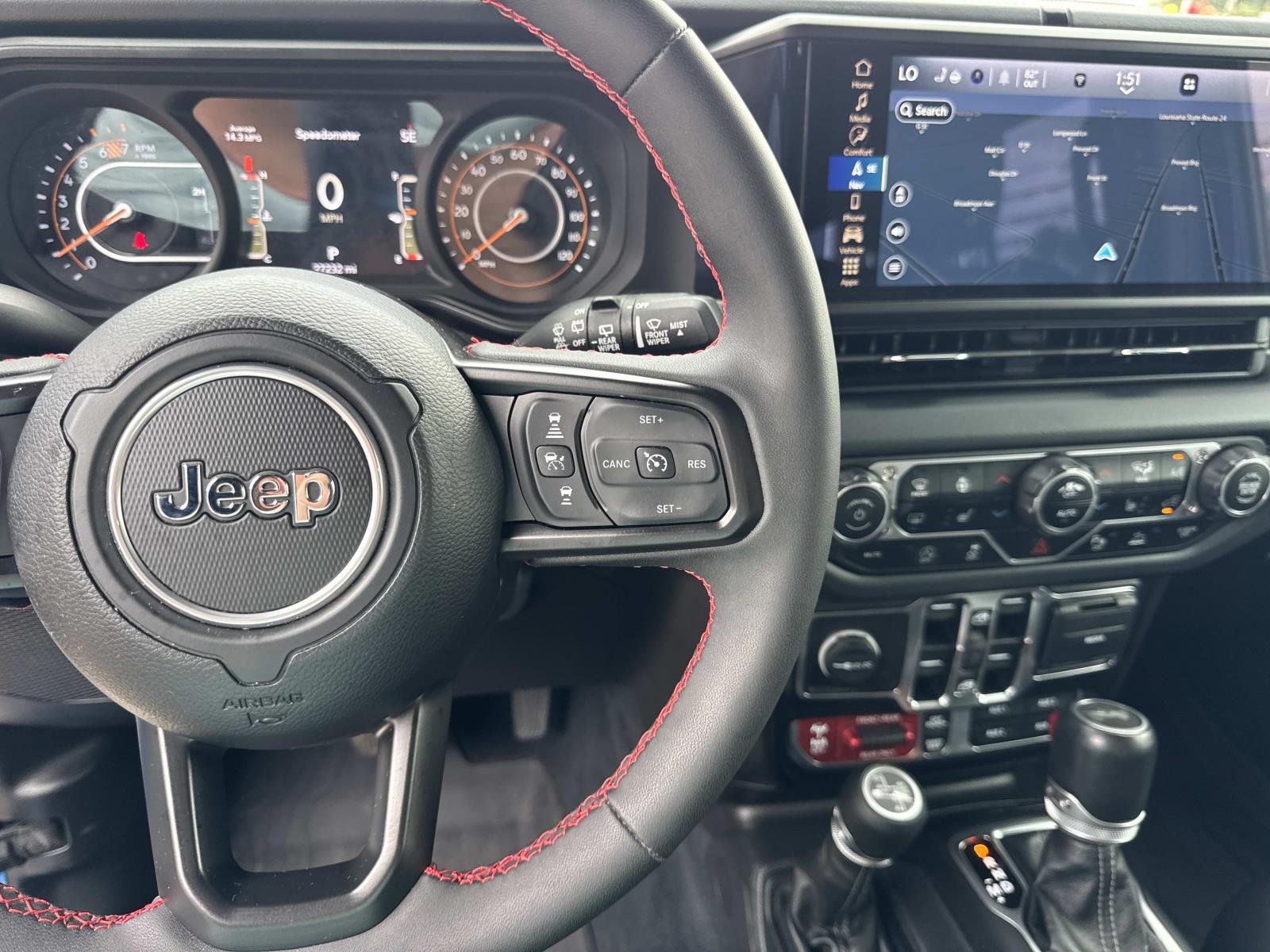 Used 2024 Hydro Blue Pearlcoat Jeep Rubicon X image 23