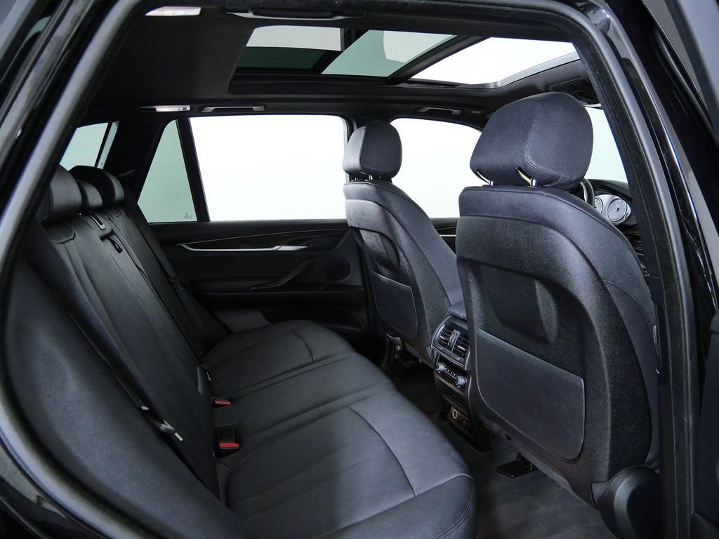 Used 2018 Black BMW xDrive35i image 23